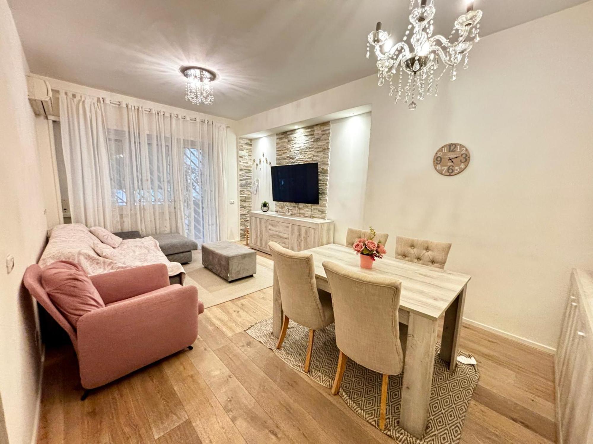 Apartamento Cozy Flat With Terrace Roma