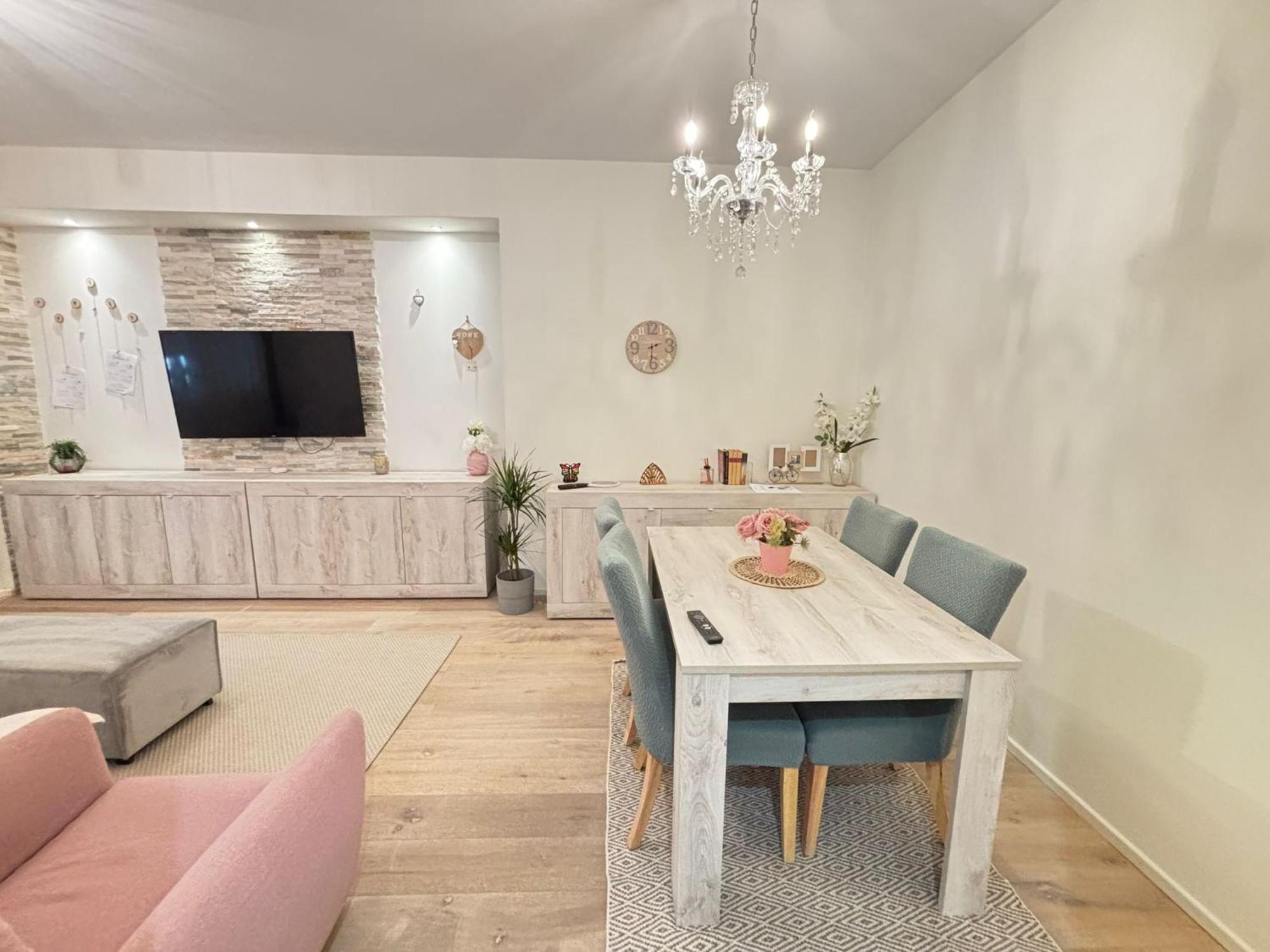 Apartamento Cozy Flat With Terrace Roma